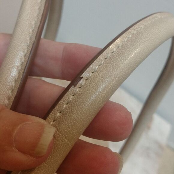 New LIZ Beige Weaved Purse - Picture 8 of 9